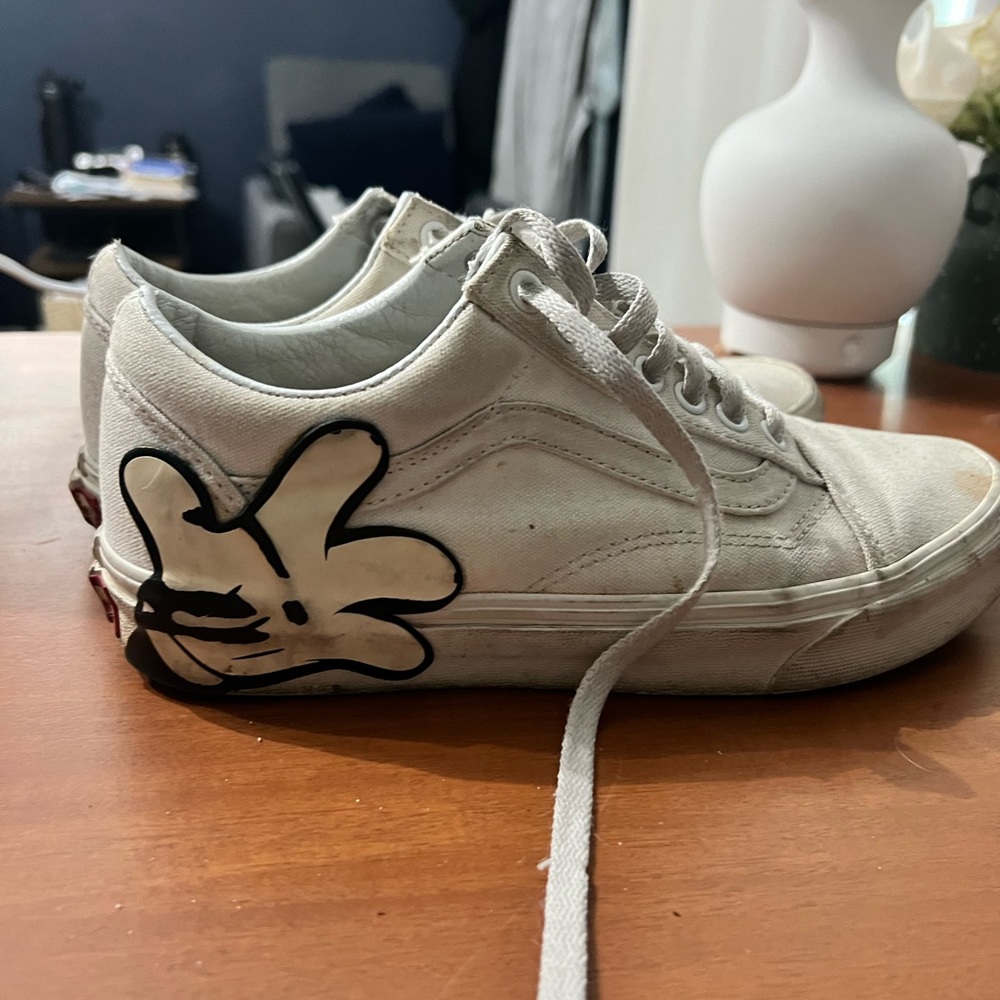 Vans Mickey Mouse Glove Sneakers